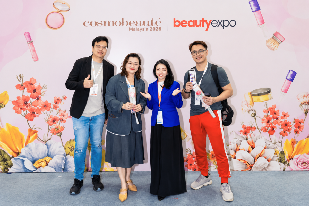 Joshua Lim photographing A Thousand Roses at Cosmobeauté Malaysia 2026